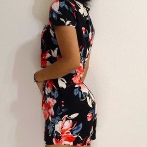 2 pieces casual with short and blouse in size S.